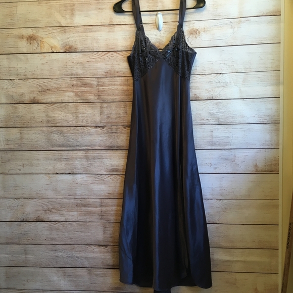Victoria's Secret Other - VINTAGE VICTORIA'S SECRET GOLD LABEL GOWN IN CHARCOAL